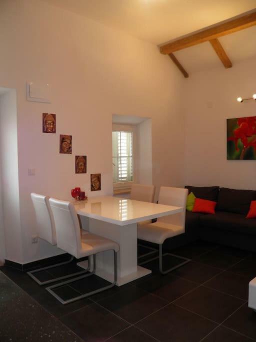 Romantic Apartment Donje Celo المظهر الخارجي الصورة